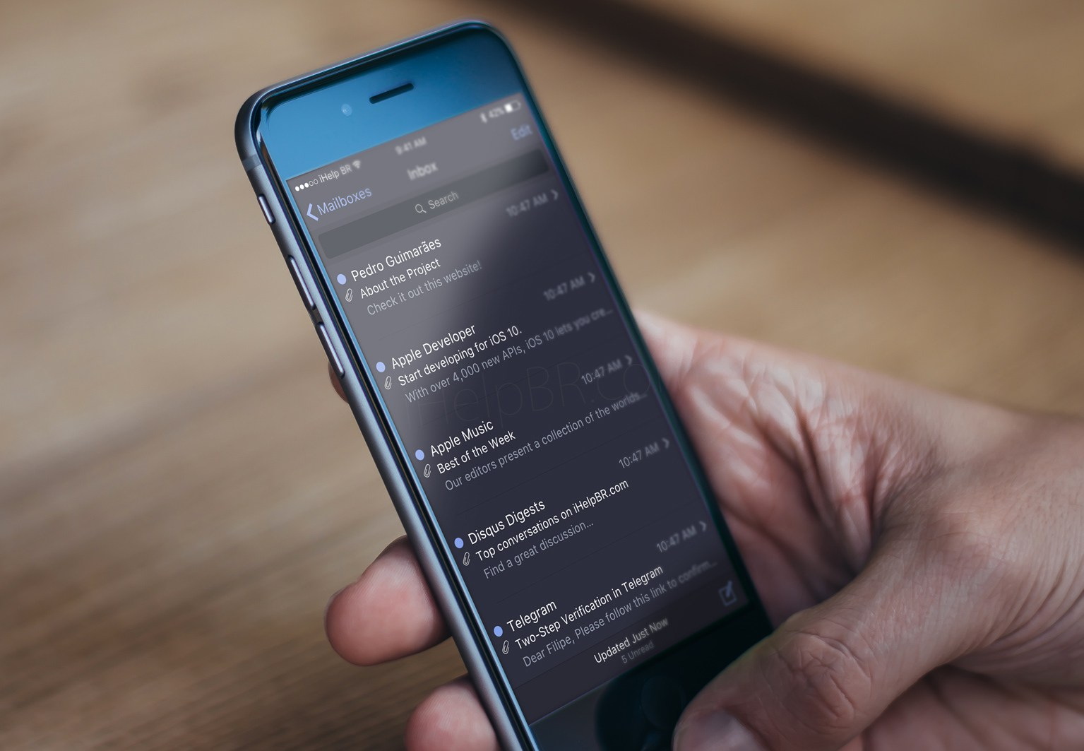 Концепт тёмной темы iOS 10