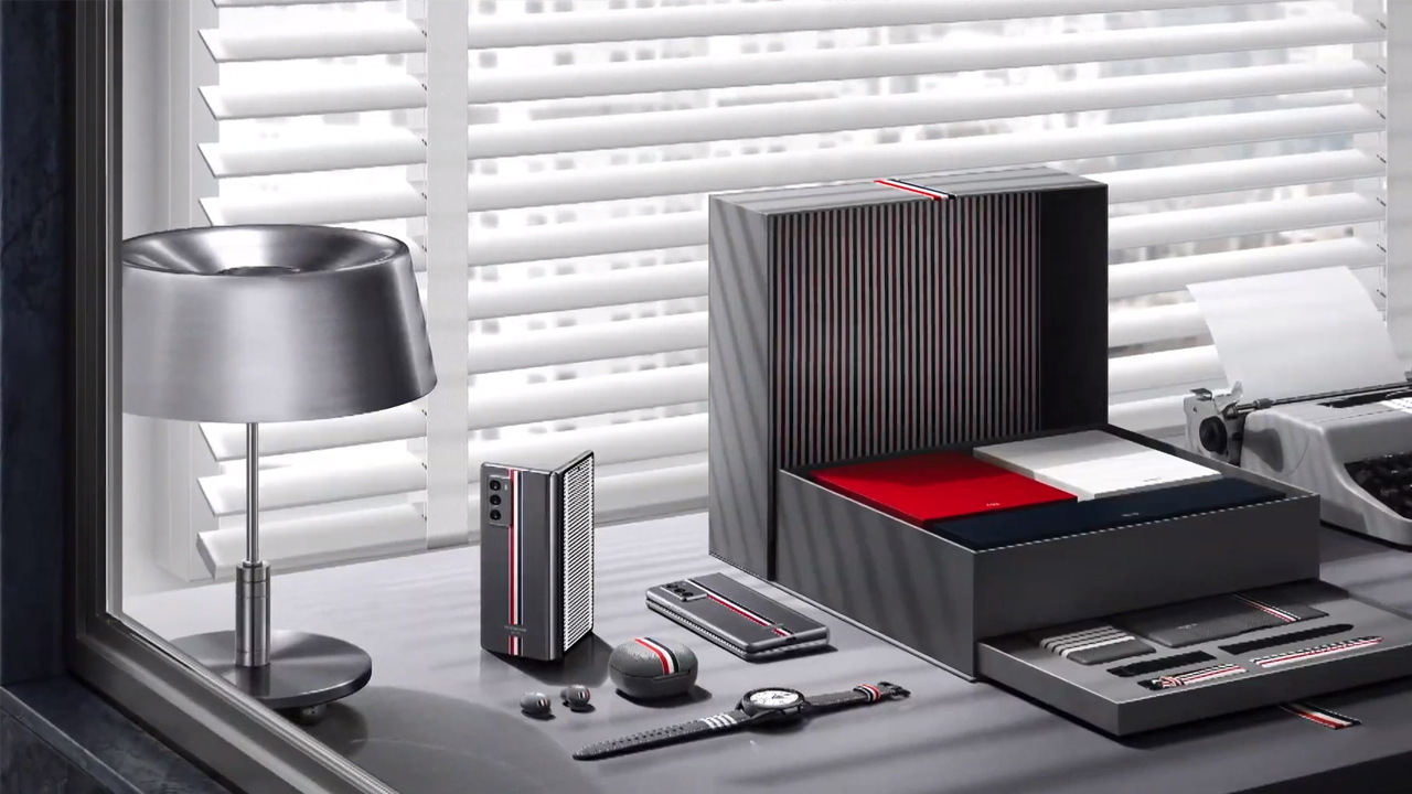 Galaxy Z Fold 2 Thom Browne Edition